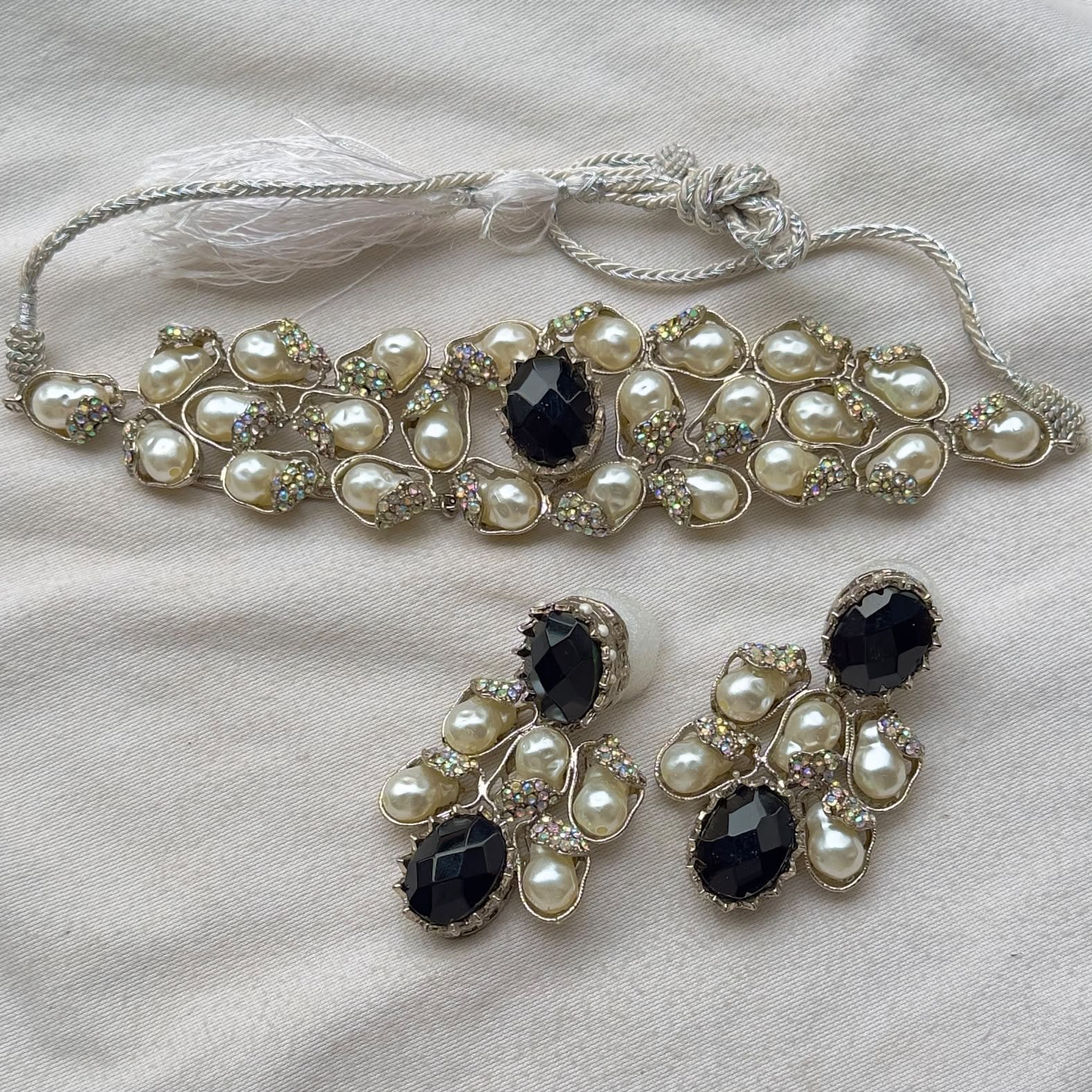 Mother of pearl Choker Silver polish premium quality choker & earrings